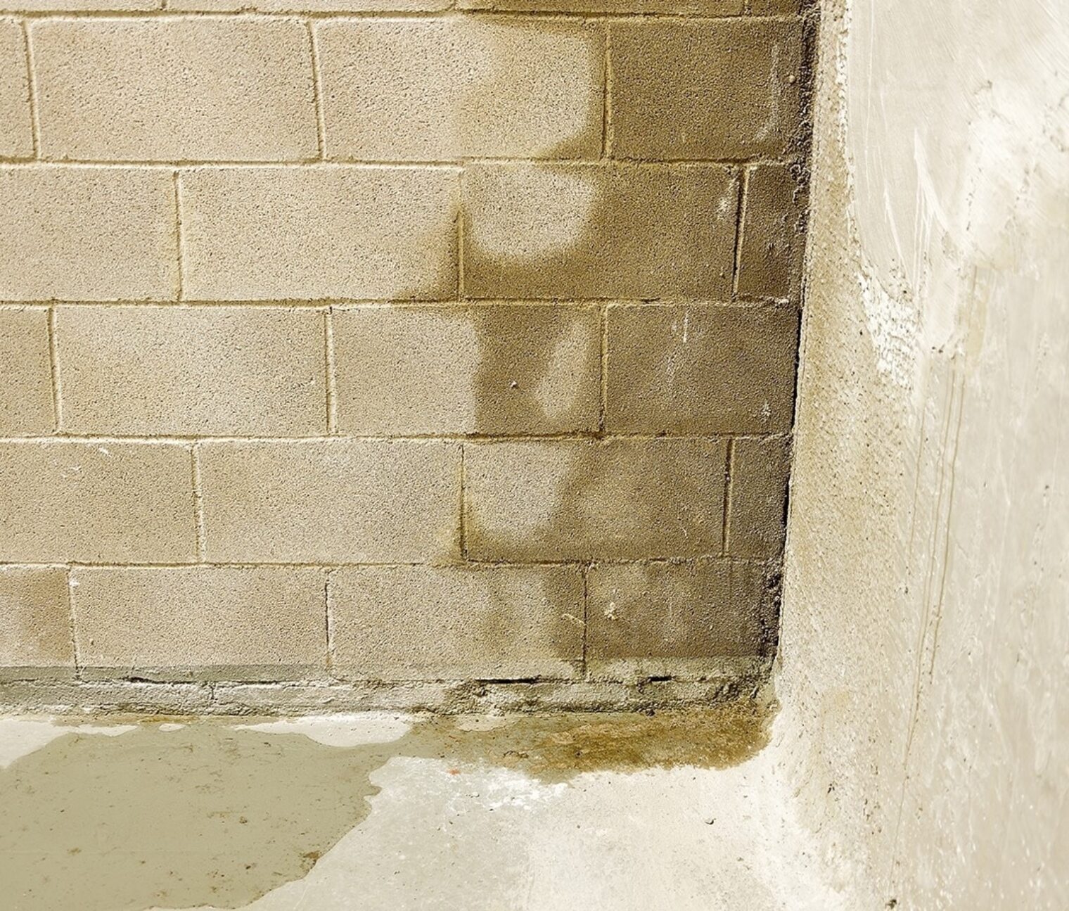 What is Hydraulic Cement? 9 Distinct Uses of This Material