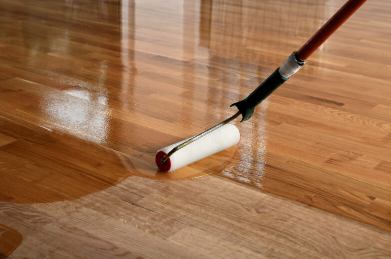 ZAR® Interior Oil Base Polyurethane Wood Finish, FastDrying